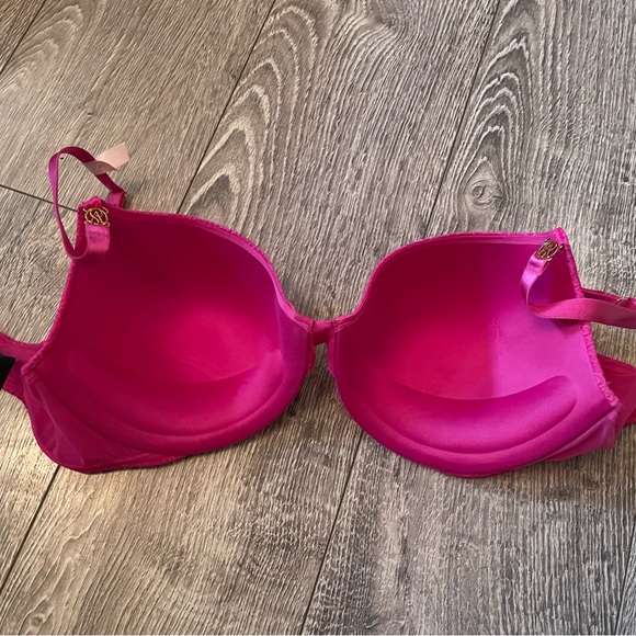 Pink Victoria Secret Bra - Picture 2 of 4